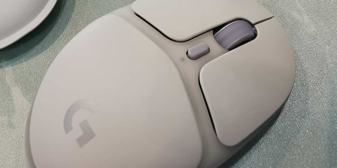 Review Logitech G705 Wireless Gaming Mouse (Aurora Collection)