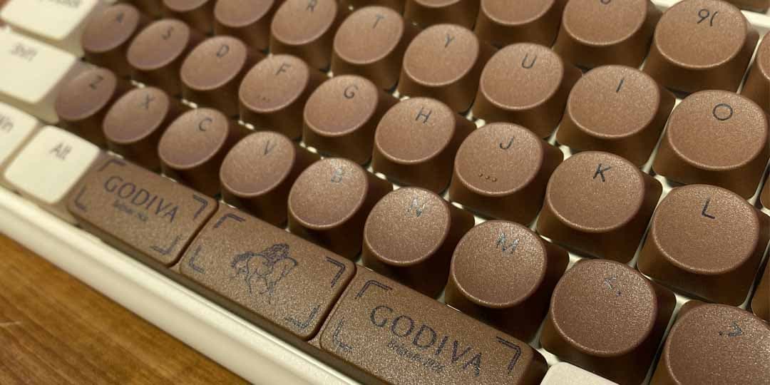 Review IKBC GODIVA PBT 2.4G Wireless TKL Keyboard, Keyboard Unik Bertemakan Coklat dari IKBC