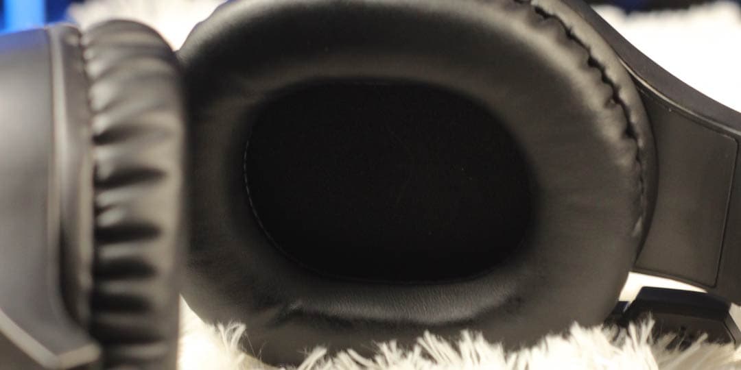 Review Headset Rexus RGB Vonix F80, Kualitas Audio Terbaik dengan Style yang Futuristik!