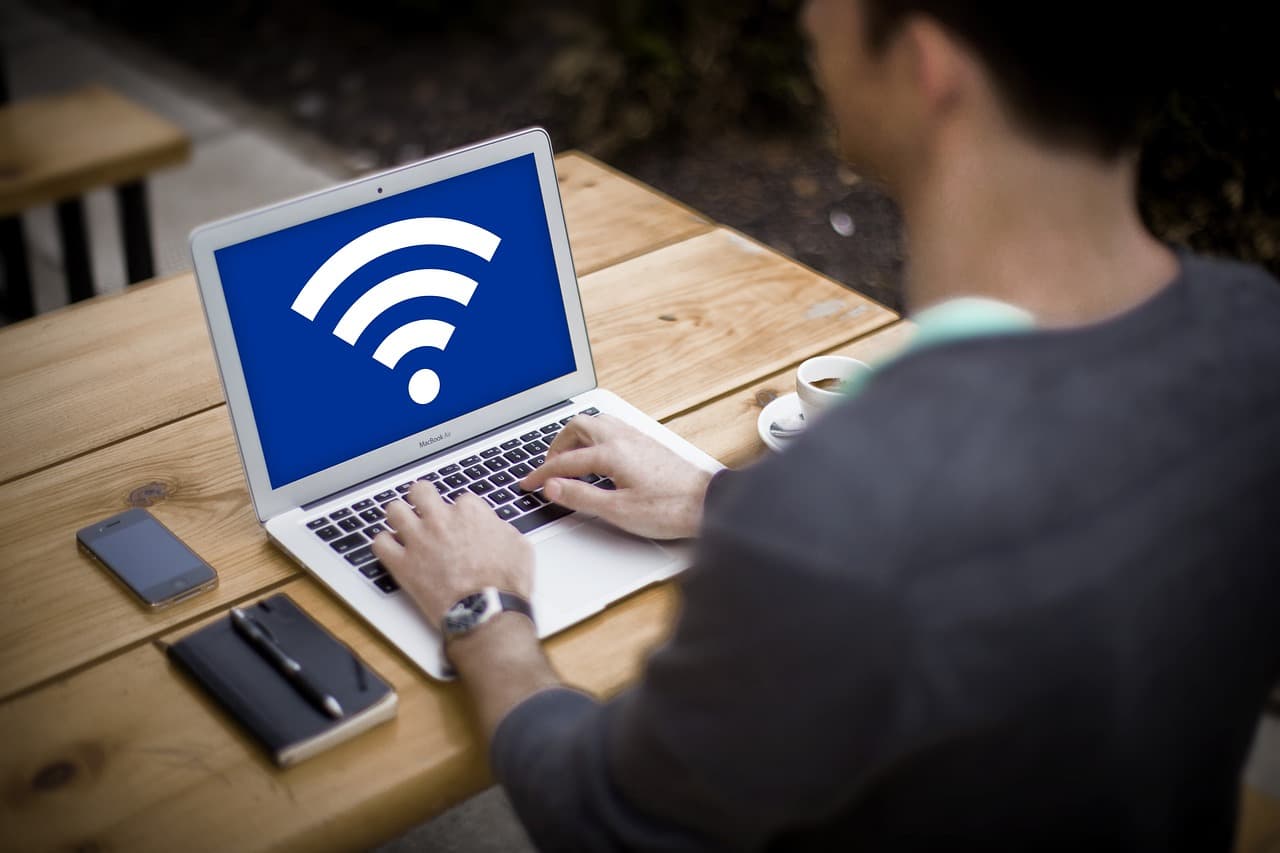 Butuh Sumber WiFi Alternatif? Yuk Ketahui Cara Hotspot HP ke Komputer!