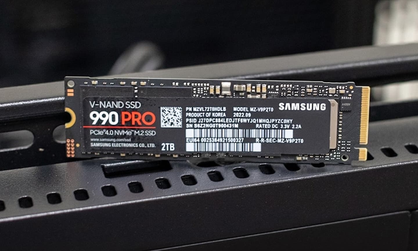 SSD Samsung 990 PRO Palsu Kini Makin Sulit Dibedakan dari Aslinya