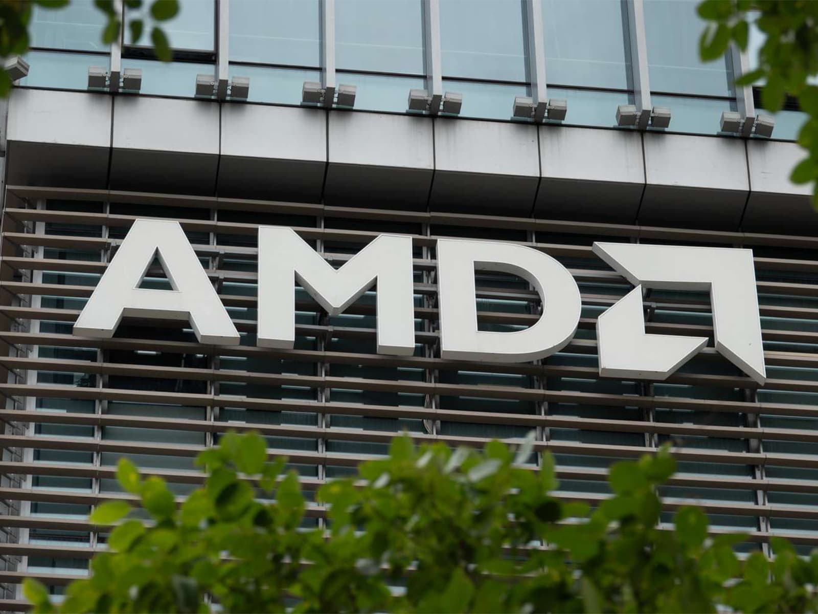 AMD Prediksi Pasar PC Makin Sepi, Benarkah Ini Momen Paling Tepat Buat Rakit PC?