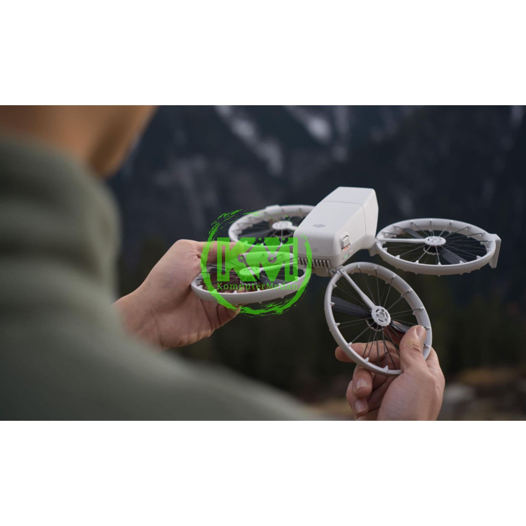 DJI FLIP (NO RC, TWO BATTERIES) 8100229251 - Image 4