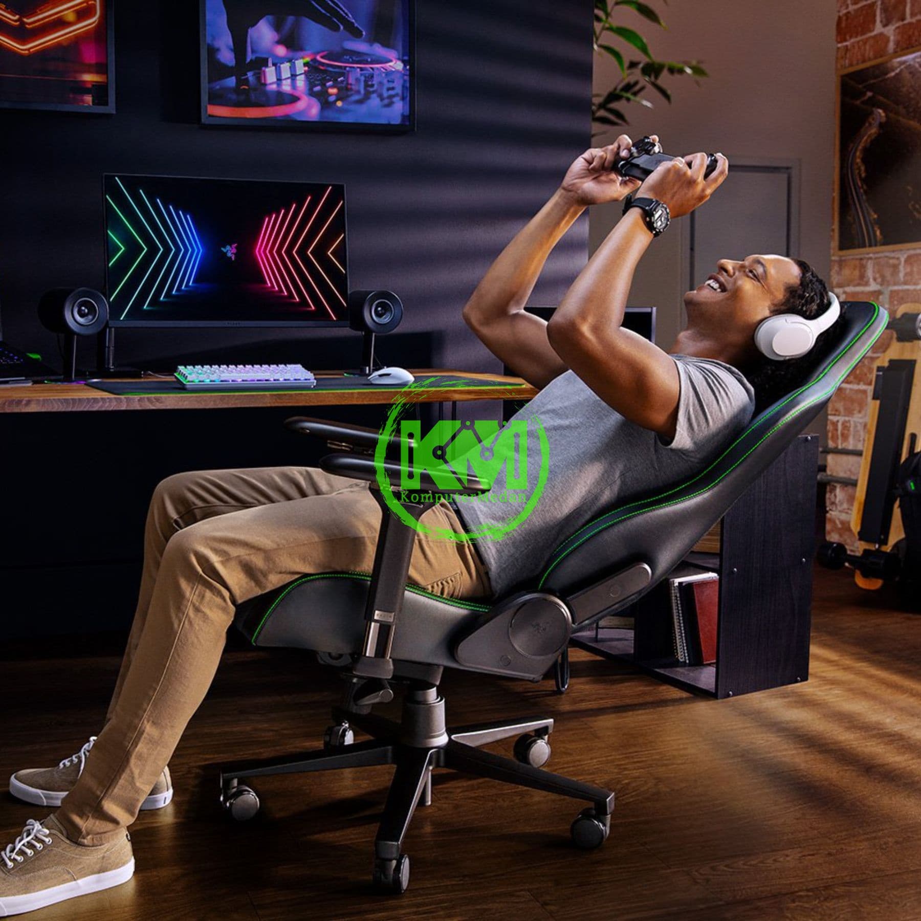 RAZER GAMING CHAIR ENKI (BLACK / GREEN) - Image 6