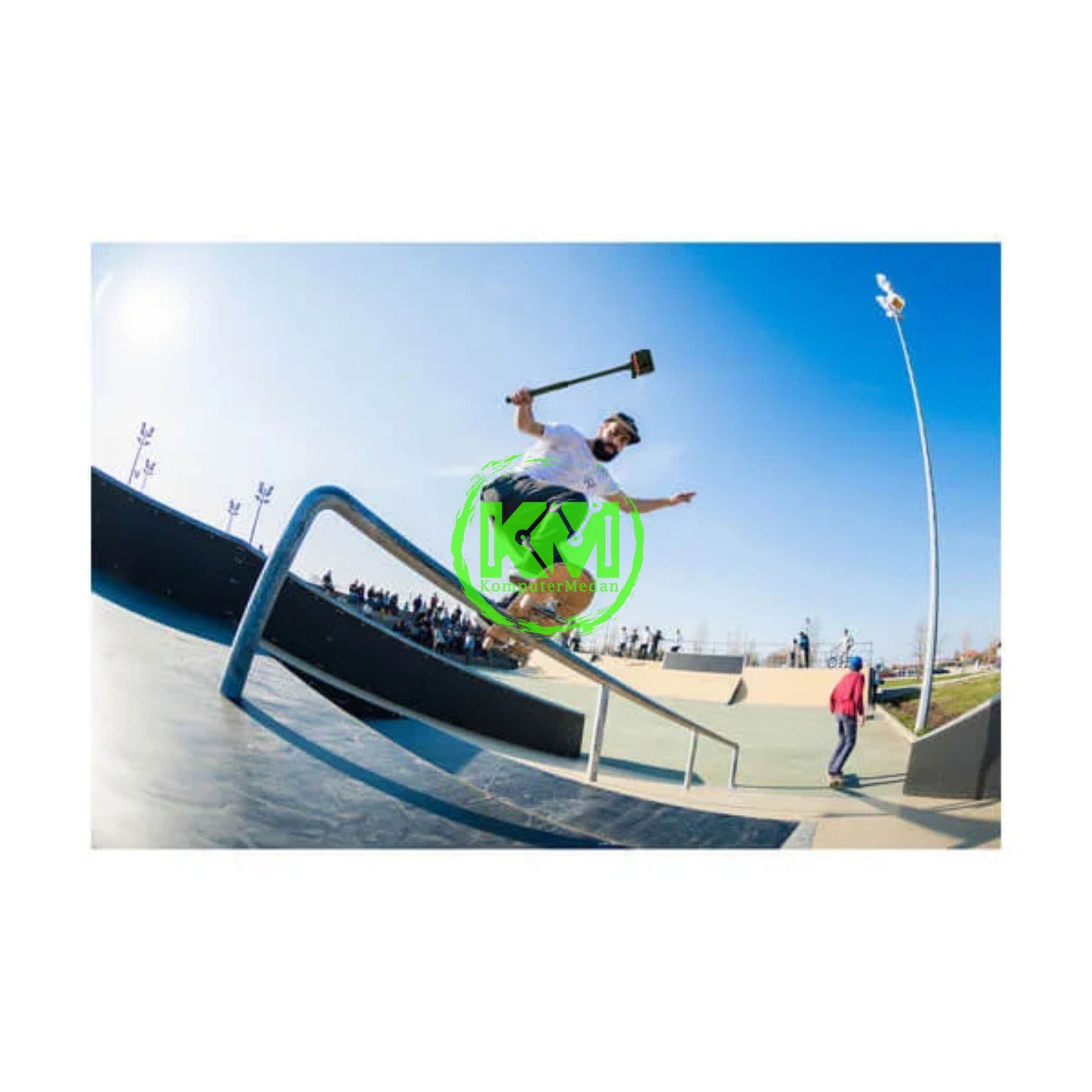 INSTA 360 SKATE BUNDLE - Image 3