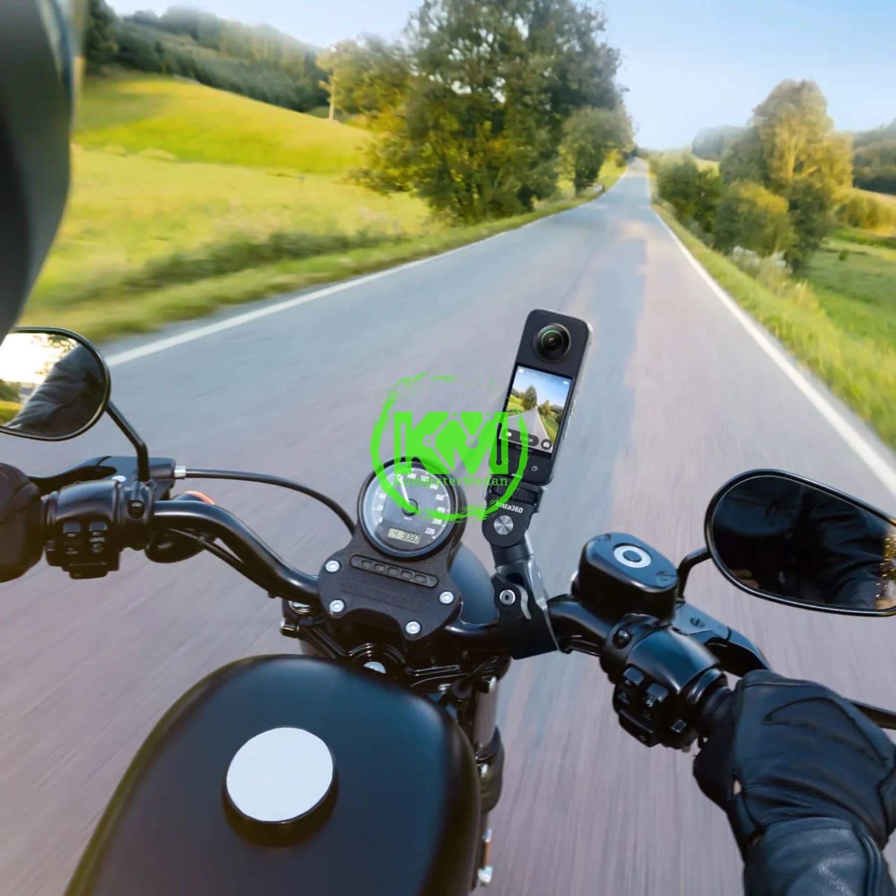 INSTA 360 MOTORCYCLE BUNDLE - Image 4